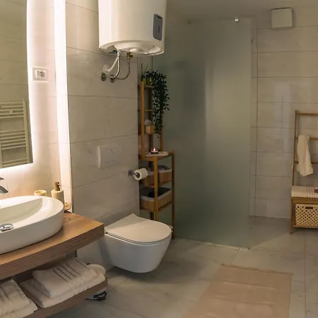 شقة Apartma Zeleni Biser *